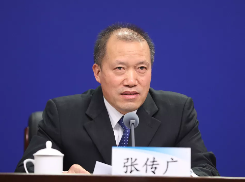 省教育厅党组成员、副厅长张传广参加“河南省新冠肺炎疫情防控”第64场发布会 省教育厅党组成员、副厅长张传广参加“河南省新冠肺炎疫情防控”第64场发布会